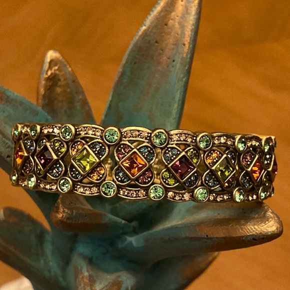 Heidi Daus Color Burst Swarovski 360 Bangle Bracelet - Picture 9 of 16